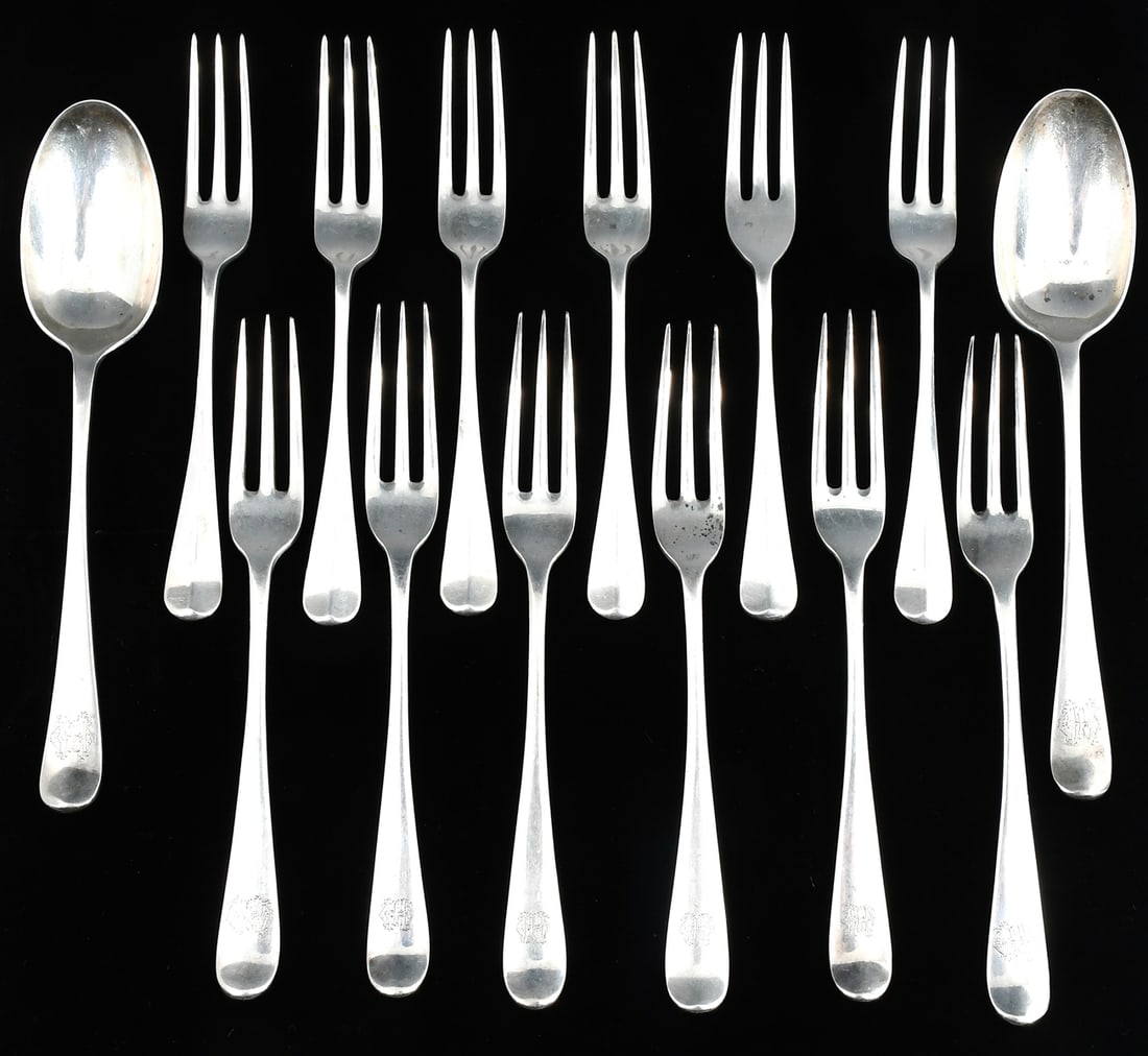 14 PC. ENGLISH STERLING SILVER FLATWARE (1 of 4)