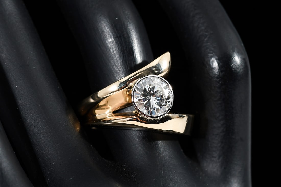 14K PLATINUM CONTEMPORARY DIAMOND BYPASS RING (1 of 5)