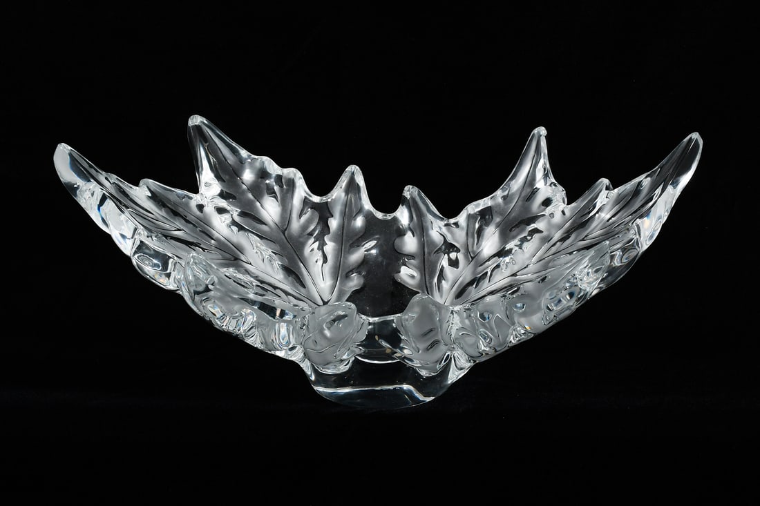 LALIQUE "CHAMPS-ELYSEES" CRYSTAL CENTER BOWL (1 of 4)