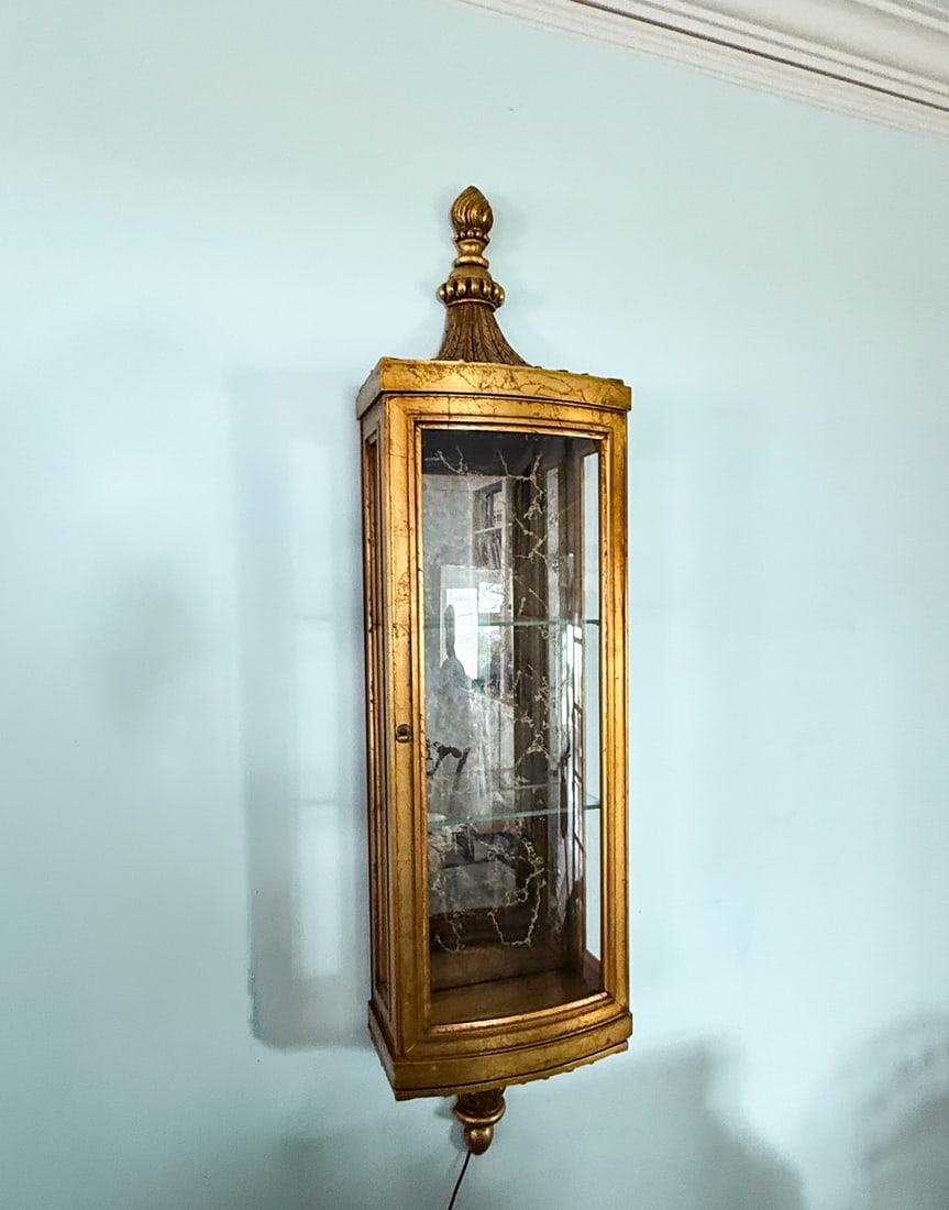 LIGHTED GILT WALL MOUNTED CURIO CABINET (1 of 1)