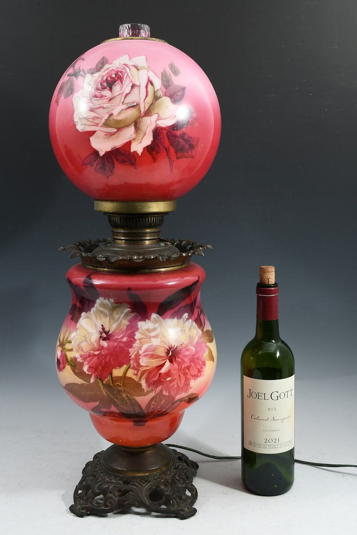 CRANBERRY PAINTED DECORATED BANQUET LAMP (1 of 1)