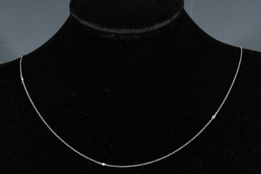 PLATINUM 20" VINTAGE DIAMOND STATION NECKLACE (1 of 6)