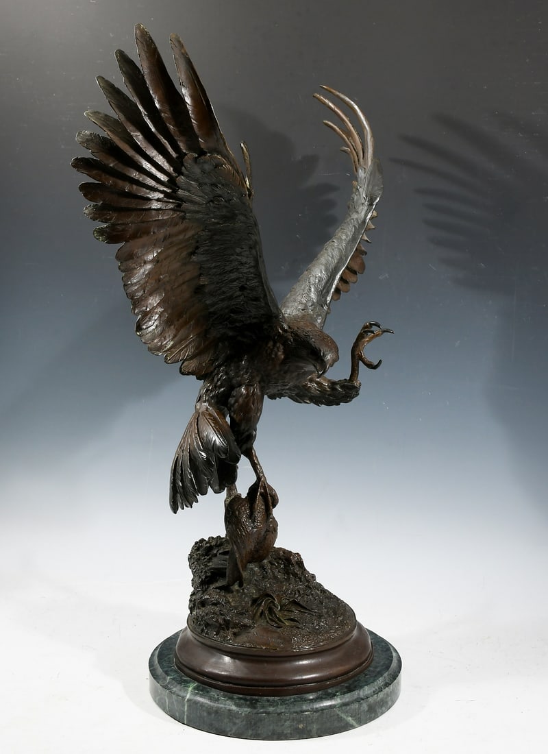 BRONZE EAGLE AFTER JULES MARGNIEZ (1 of 5)