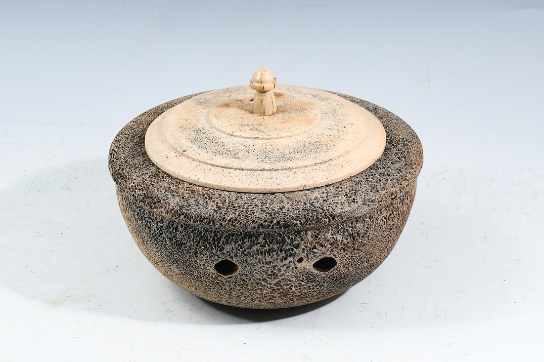 FOSSILIZED WHALE BONE INUIT LIDDED BOWL (1 of 7)