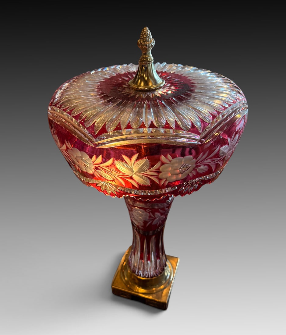 DRESDEN RUBY CUT TO CLEAR GLASS LAMP (1 of 4)