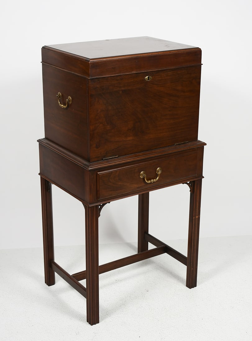 ETHAN ALLEN SILVER CHEST ON STAND (1 of 6)