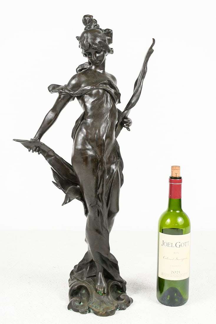 ART NOUVEAU DIANA BRONZE AFTER PIERRE ROCHE: ART NOUVEAU DIANA BRONZE AFTER PIERRE ROCHE: Measures 26.5" in height.
