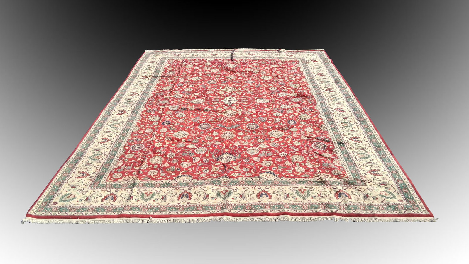 PALATIAL FEREHAN CARPET (1 of 2)