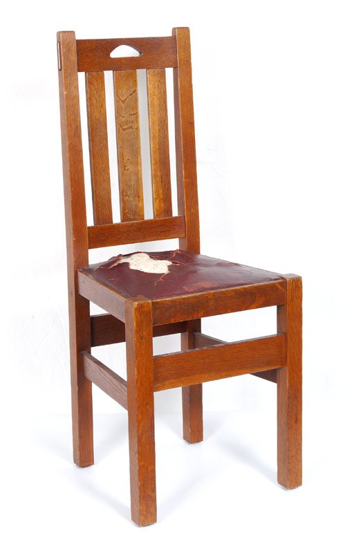 STICKLEY QUAINT FURNITURE SIDE CHAIR: STICKLEY QUAINT FURNITURE SIDE CHAIR: Mission oak chair, original metal tag "Quaint" Furniture, Stickley Bros., Grand Rapids, Mich. Stamped inside front rail 952 X 825 1/2. Measures 38" x 15 3/4" x 16