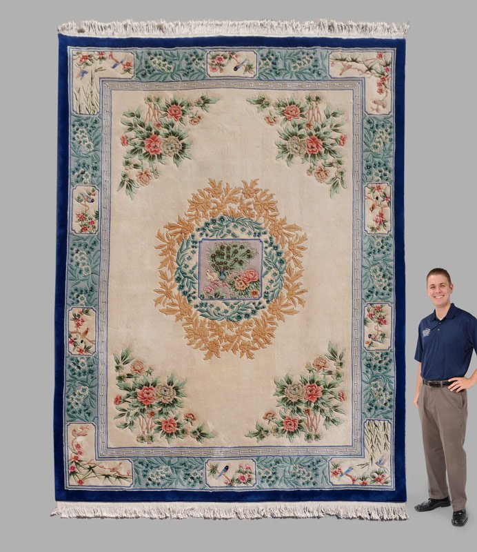 CHINESE AUBUSSON CARPET 9' x 12': CHINESE AUBUSSON CARPET, 9' x 12': This carpet is an interesting mixture of an Aubusson design combined with an Art Deco Chinese design. There is a central medallion that has a squared central panel w