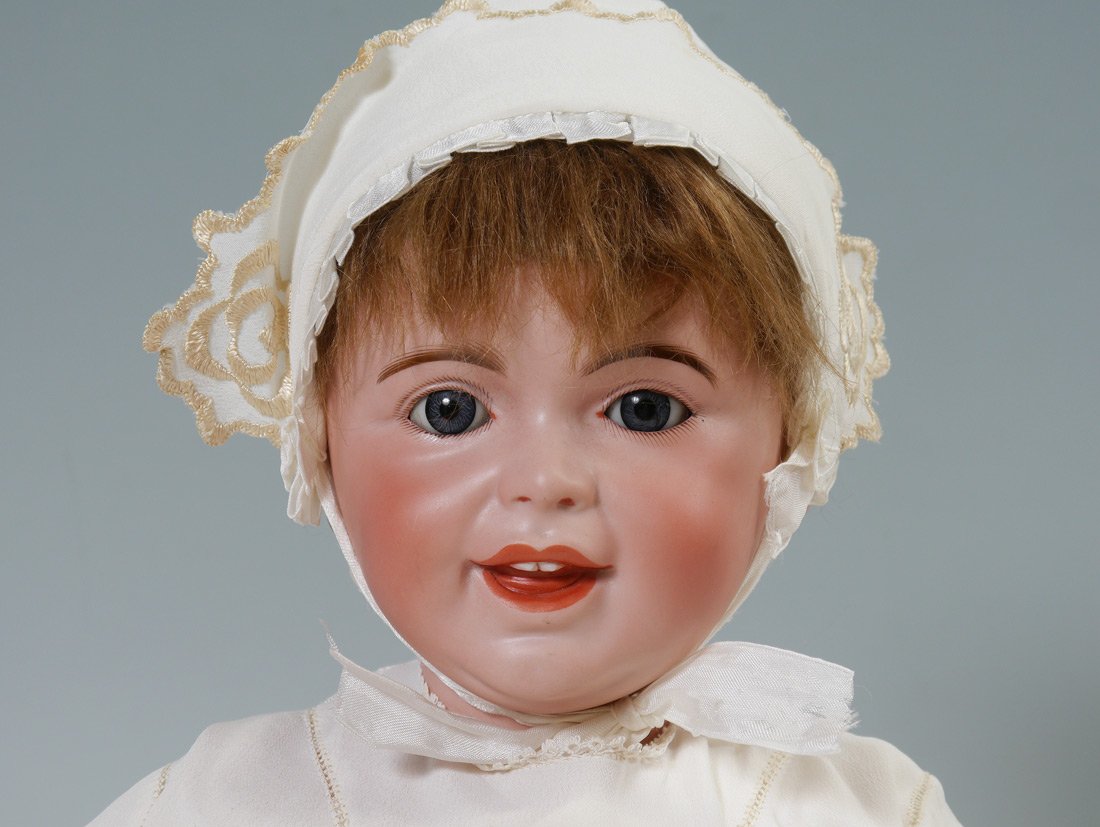 ANTIQUE FRENCH SPBJ 236 LAUGHING JUMEAU DOLL: ANTIQUE FRENCH SPBJ 236 LAUGHING JUMEAU DOLL: Bisque head marked SFBJ 236 Paris 11. Blue sleepy eyees, pinted brows and lashes. Comosition 5 part body with bent limbs. Height 22.