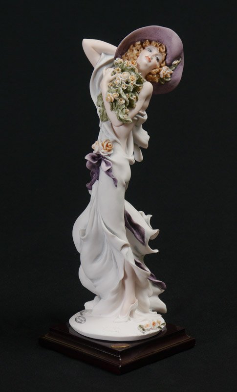 G ARMANI 2003 PLAYFUL BREEZE 1654C: GIUSEPPE ARMANI FLORENCE SCULTURE d'ARTE FIGURINE: 2003 ''PLAYFUL BREEZE'' #1654C, Member Only figure, 13''h.