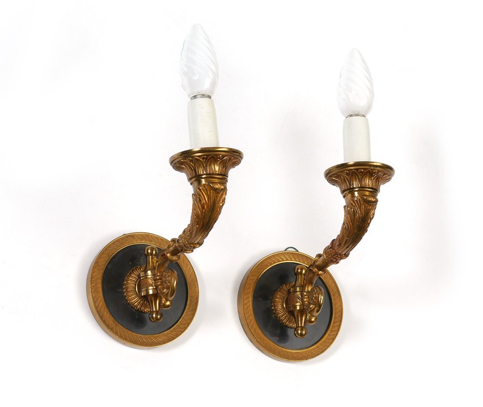 PAIR BRONZE DORE WALL SCONCES: PAIR BRONZE DORE WALL SCONCES: Electric with single light fixture each, articulated arms. Measure 5 3/4" h. x 4 1/2" x 7 1/4" extended.