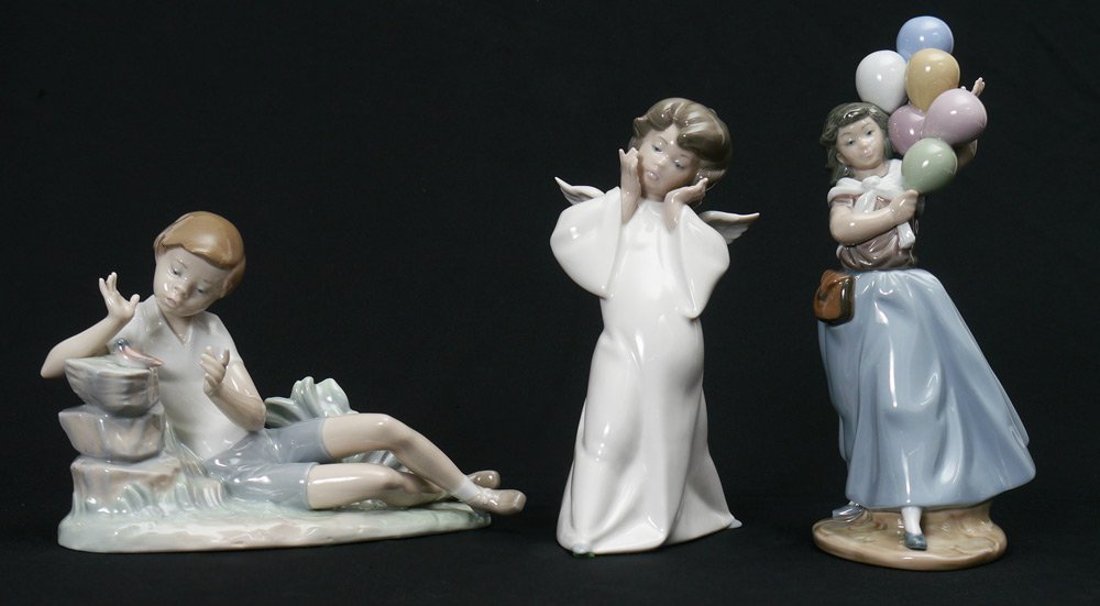 LLADRO 3PC BOY BIRD GIRL BALLOONS CHERUB: LLADRO PORCELAIN FIGURINES: 1) PLEASANT ENCOUNTER #4858, Alfredo Ruiz sculptor, issued 1974 retired 1981, 6"h. x 8.5" x 4". 2) PUZZLED CHERUB #4959 glazed, Salvador Debon sculptor, issued 1977, 8.5"h.