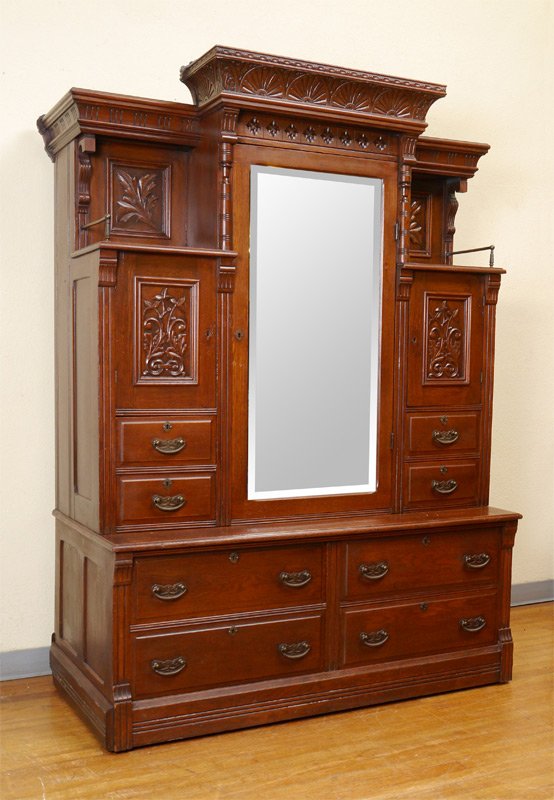 FINE VICTORIAN MURPHY BED / CABINET