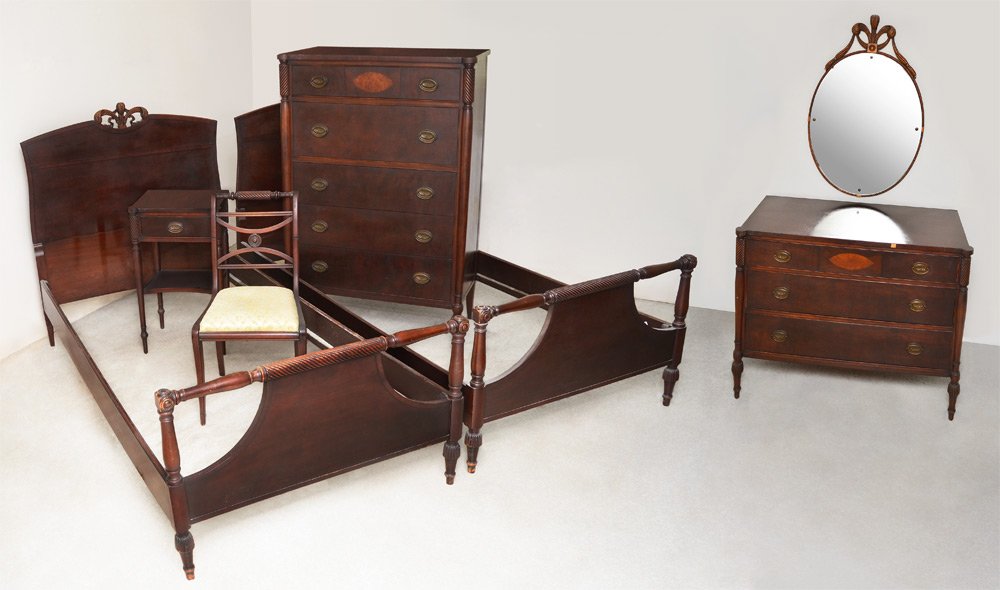 BERKEY & GAY 7 PIECE MAHOGANY BEDROOM SUITE: BERKEY & GAY 7 PIECE MAHOGANY BEDROOM SUITE: 7 pieces total by Berkey & Gay, retailed by Vanleigh Furniture to include pair of twin BEDS with carved foliate crest (Headboard 45" h. x 41 1/4" x 1 1/2",