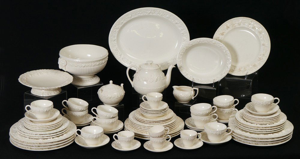 76 PC WEDGWOOD QUEEN'S WARE CHINA