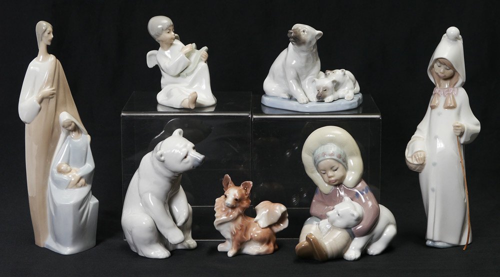 LLADRO FIGURES POLAR BEARS HOLY FAMILY DOG ESKIMO GIRL: ESTATE LOT OF 6 LLADRO PORCELAIN FIGURES: 7 piece lot to include, 1) Miniature POLAR BEAR #5434, Antonio Ramos sculptor, issued 1987 retired 2000. Sold with box. 2) RESTING POLAR BEAR #1208, Juan Huer