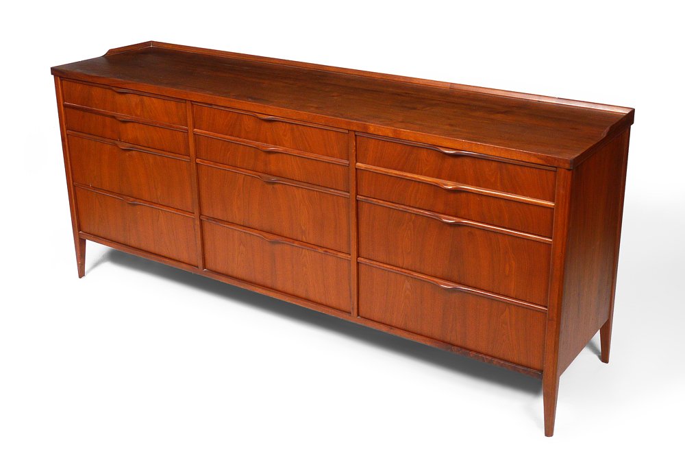 FOSTER MCDAVID DANISH MODERN STYLE SIDEBOARD: FOSTER MCDAVID DANISH MODERN STYLE SIDEBOARD: Manufactured by Tampa designer Foster McDavid, walnut 9 drawer sideboard with wood gallery and pulls. Overall measures 31" h. x 72 1/4" x 18".
