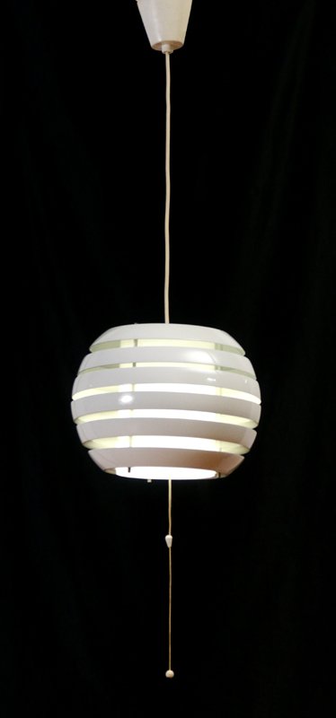 CARL THORE SWEDISH MODERN PENDANT LAMP: CARL THORE SWEDISH MODERN PENDANT LAMP: Hanging lamp by designer Carl Thore, white enameled metal. 9" h. x 12" diameter