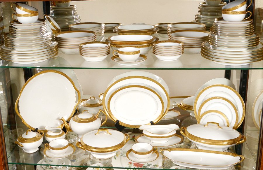 FRENCH LIMOGES GOLD EMBOSSED CHINA T&V FOR: FRENCH LIMOGES EMBOSSED GOLD RIM CHINA SERVICE: Early 1900's Tresseman & Vogt. Approx. 70 pieces to include 11 dinner plates (9 3/4"), 11 bread plates, 12 soup bowls, and 12 dessert bowls. Also the te