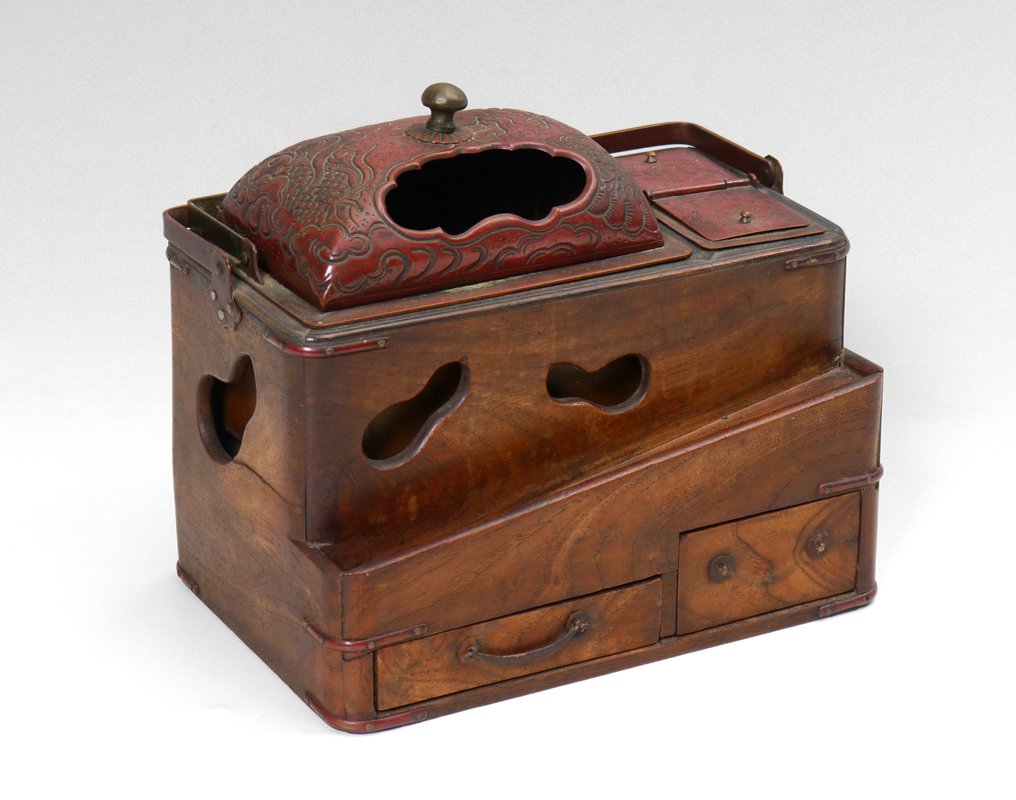 JAPANESE CARVED COPPER LINED BRUSH BOX: JAPANESE CARVED COPPER LINED BRUSH BOX: Artist brush box with carved wood frame, brush older, 2 drawers. Top with large copper lined well with engraved lid, double hinged secondary well. Overall measu