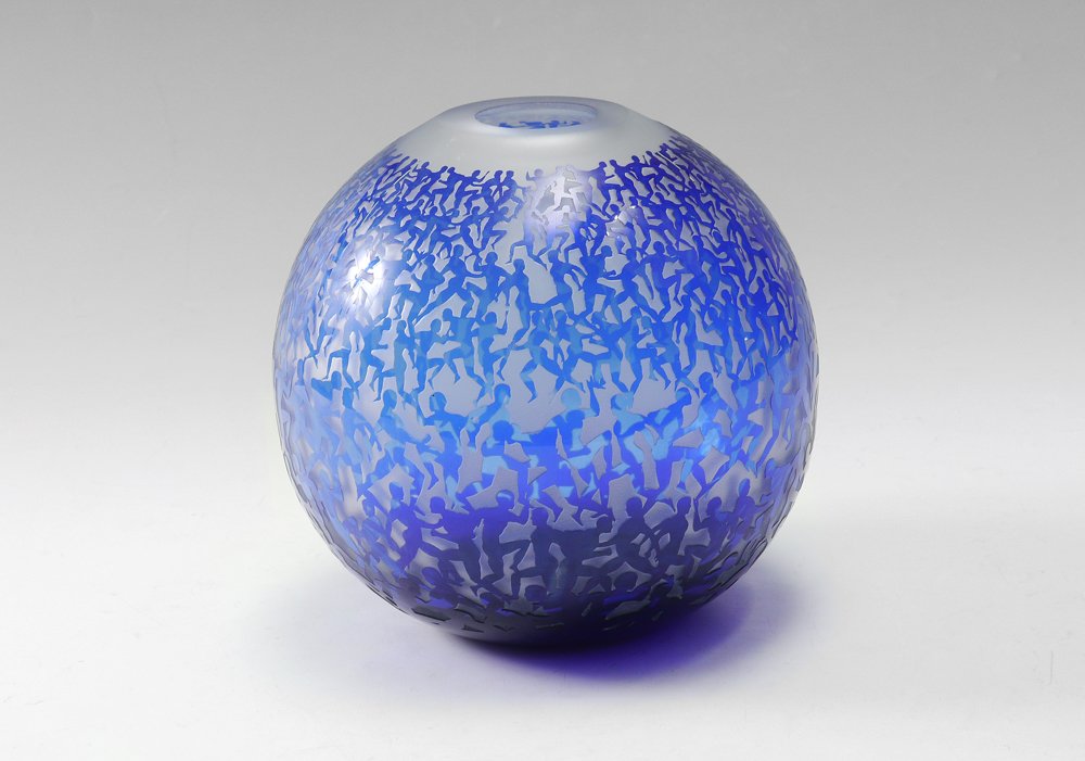 DUNCAN McCLELLAN METAMORPHOSIS ART GLASS VASE: McCLELLAN, Duncan, (American, 1955-): "Metamorphosis", art glass vase, frosted with purple figures all over, signed on base. Measures 7 1/2" h. x 8".