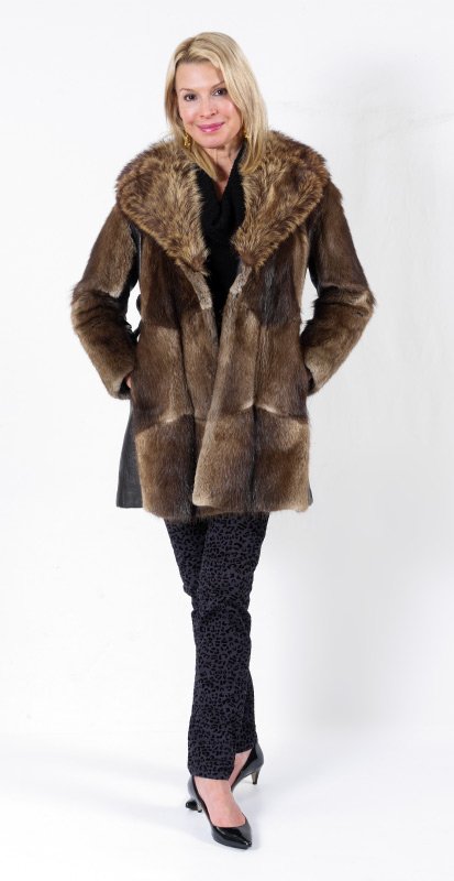RACCOON FUR COLLAR COAT: MIXED FUR CAR COAT: Fluffy raccoon collar on a pieced muskrat jacket with leather inserts to sides and sleeves.