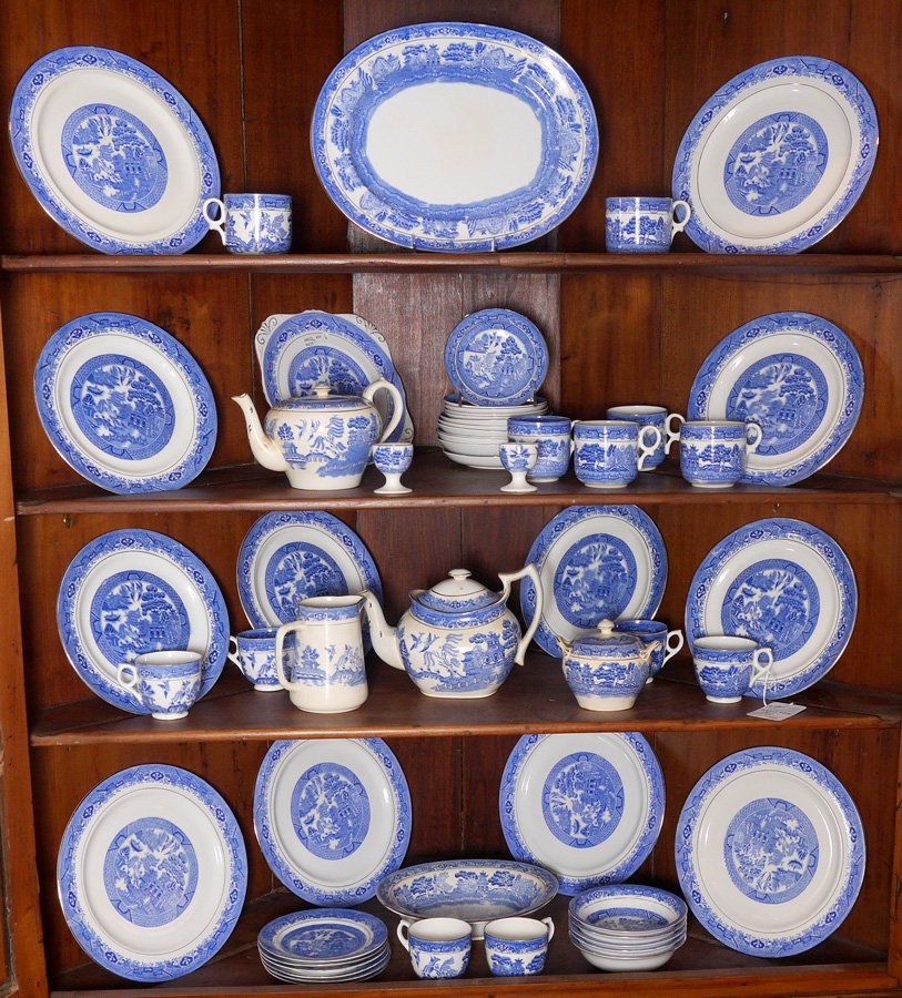 ROYAL GRAFTON BLUE WILLOW CHINA 44 PC: ROYAL GRAFTON CHINA IN A BLUE WILLOW PATTERN: Approx. 44 pieces to include 6 dinner plates (10'') 6 luncheon or salad plates (9''), 5 cereal bowls, 2 egg cups, assortment of 12 cups and saucers, a 9''