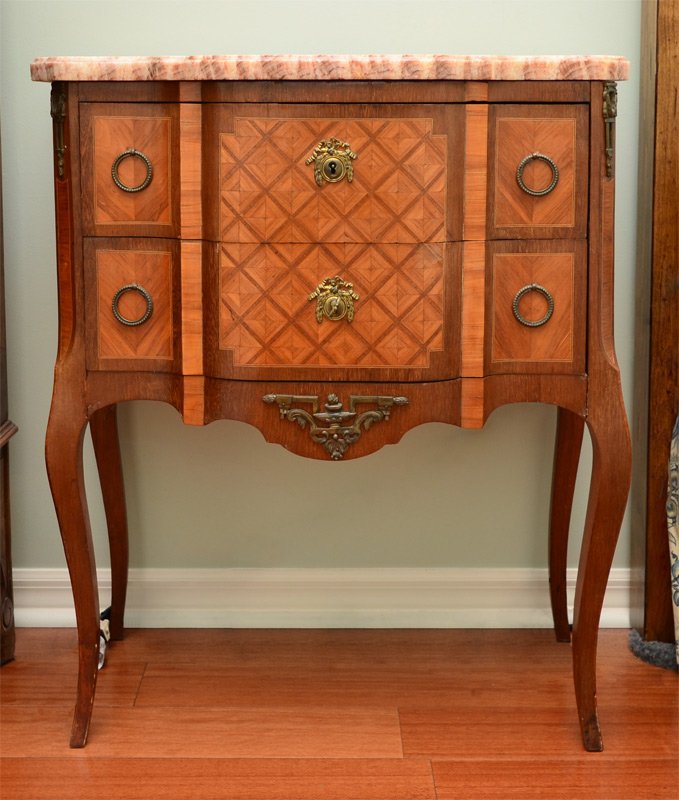 MARBLE TOP PARQUETRY 2 DRAWER NIGHTSTAND: MARBLE TOP PARQUETRY 2 DRAWER NIGHTSTAND: Shaped variegated marble top, 2 drawers, parquetry inlaid drawer fronts and sides. Shaped skirt, applied ormolu decoration, shaped legs. Overall measures 34" 