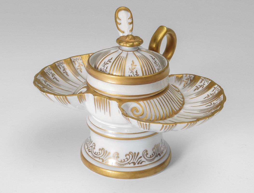 GERMAN PORCELAIN CAVIAR DISH (1 of 4)