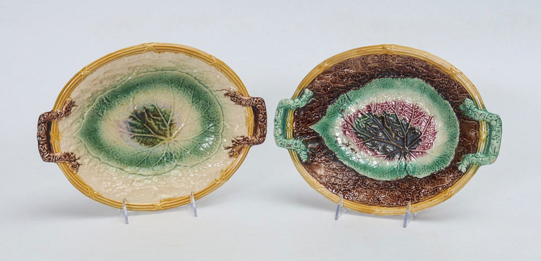 13 MAJOLICA PLATES (1 of 4)
