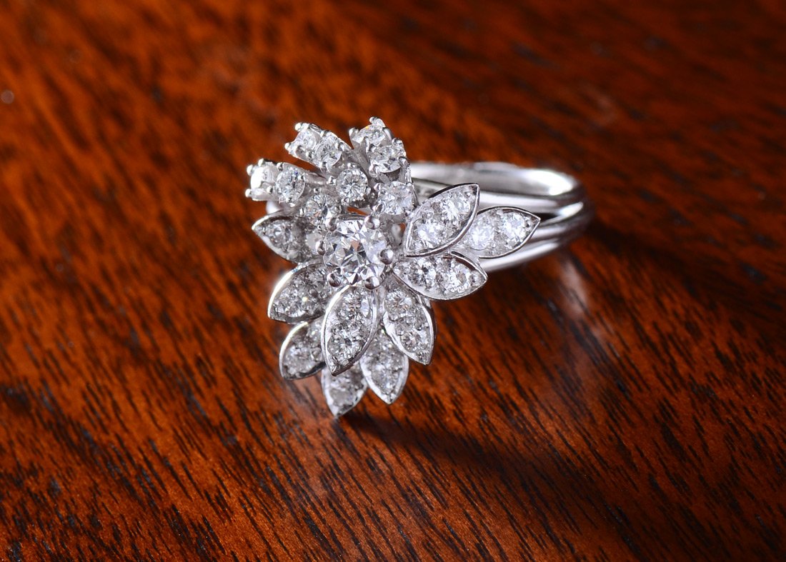 DECO PLATINUM 1.07 CT DIAMOND SPRAY RING SIZE 6 (1 of 3)