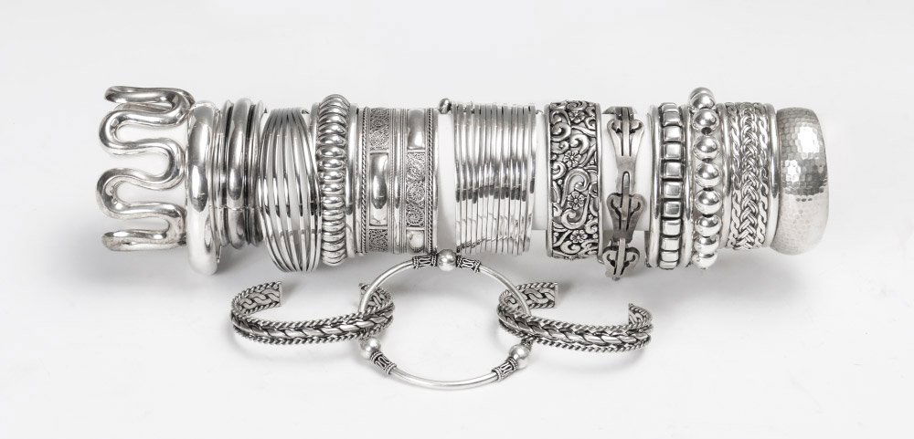 16 STERLING BRACELETS FROM AROUND THE WORLD, 21.5 oz (1 of 4)