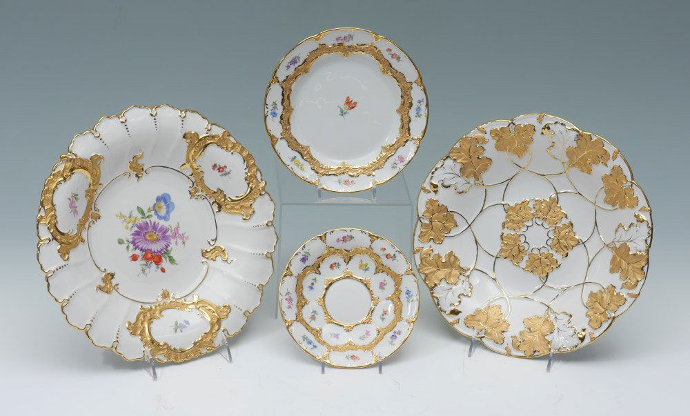 4 PIECE MEISSEN PLATES (1 of 4)