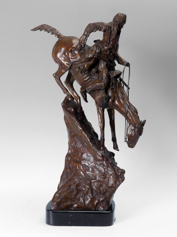 OLDER REMINGTON RECAST MOUNTAIN MAN BRONZE (1 of 3)