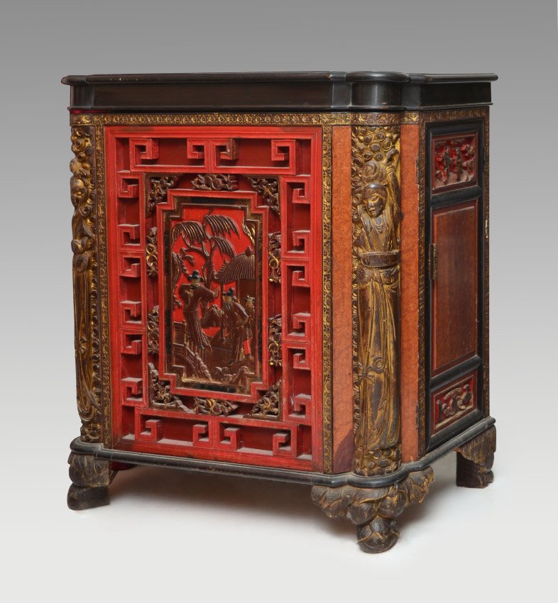 CHINESE CARVED AND GILT DECORATED BAR (1 of 8)