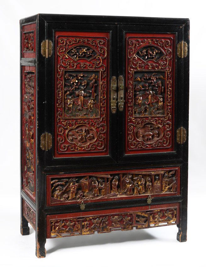 CHINESE RED LACQUERED AND GILT CUPBOARD (1 of 7)