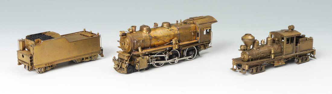OLYMPIA & UNITED BRASS HO TRAIN ENGINES: OLYMPIA & UNITED BRASS HO TRAIN ENGINES: 2 Japanese boxed sets to include 1) Olympia Precision Models Pennsylvania RR G5S 4-6-0 engine and coal tender. Locomotive 5 3/4'' long, tender 4 1/4''. Sold wi