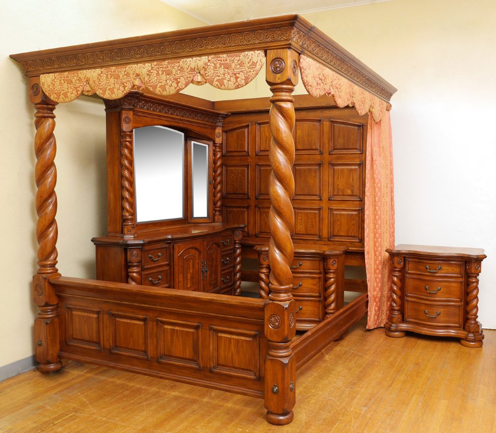 michael amini bedroom
