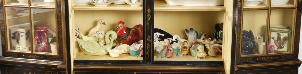 ESTATE SHAWNEE POTTERY BIRD COLLECTION: SHAWNEE POTTERY COLLECTION: 31 piece lot of bird figural planters, vases, wall pockets, etc. Marked Shawnee, Kenwood, USA, some unmarked. Charlicleer pitcher measures 8" x 9.5". Sold as a lot.