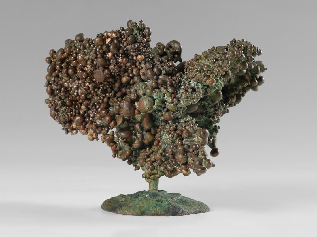 HARRY BERTOIA SPILL FORM BRONZE: BERTOIA, Harry, (Italian/American, 1915-1978): Spill form sculpture, Bronze, 5" h., 6" w. Given by Bertoia to Carlos Ferrer, architect, while working for Knoll.