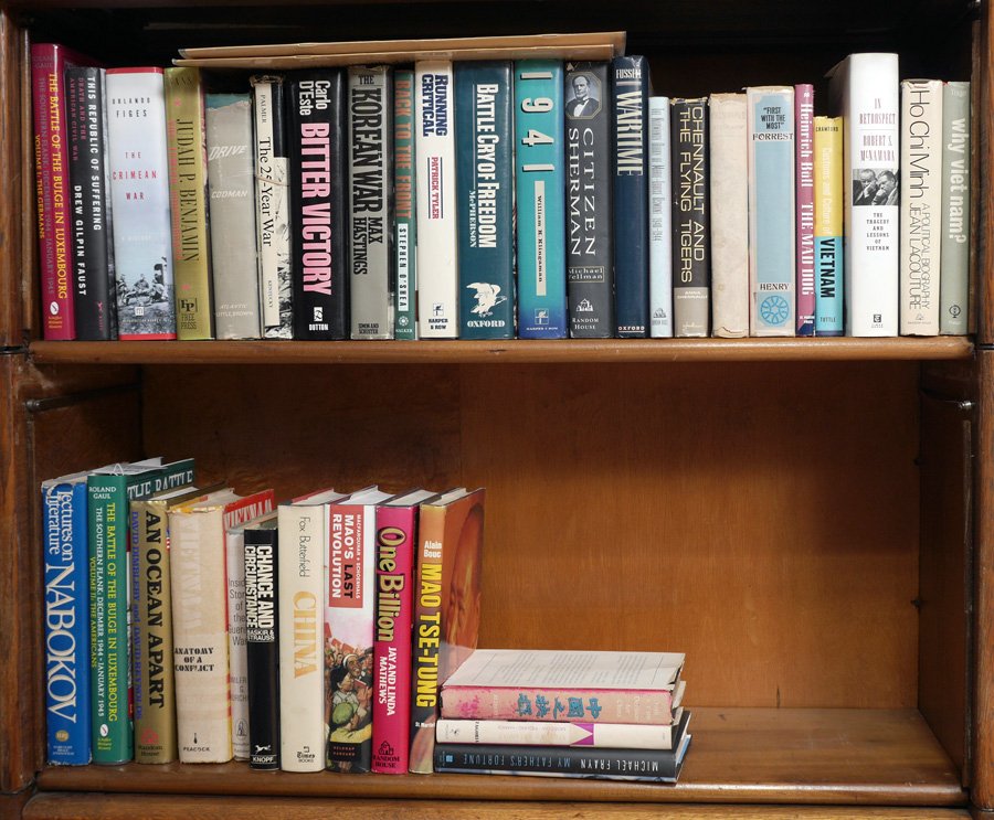 COLLECTION OF WAR, CHINA & VIETNAM RELATED BOOKS: COLLECTION OF WAR, CHINA & VIETNAM RELATED BOOKS: Formerly of the Eugene Patterson personal library, approx. 33 books with subjects primarily related to various wars, Chinese and Vietnamese leaders an