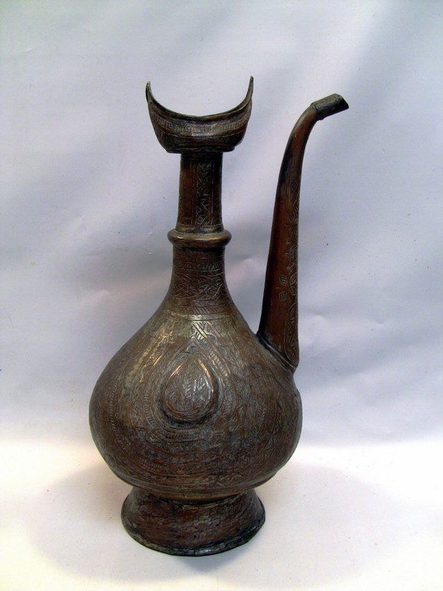 EARLY Ottoman Turkish Copper IBRIK Water Ewer: Ibrik water jug. Thick and solid copper. Lightly tin plated in a traditional manner. Characteristic ovoid shape, hand chased and tooled geometric designs. Early example. Lack of separately applied han