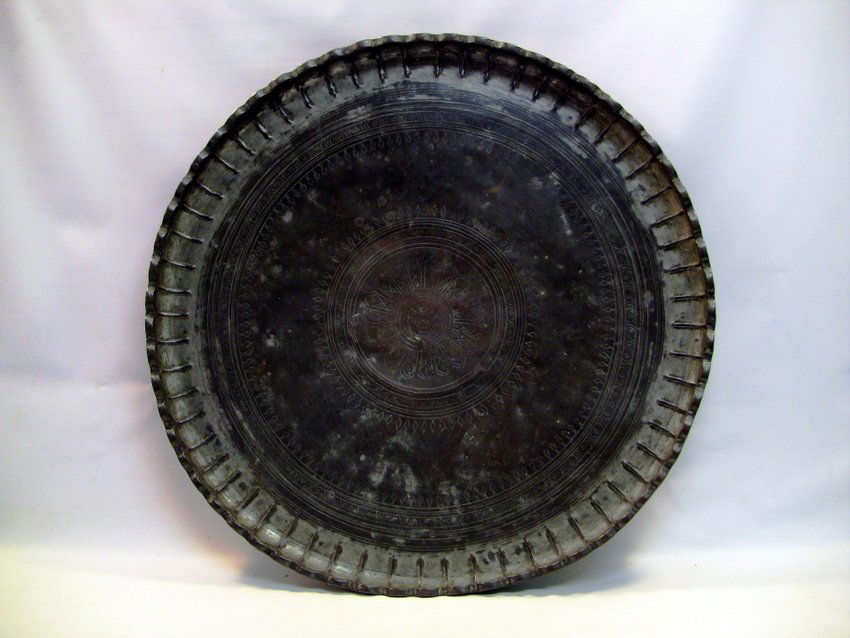 Ottoman Turkish Hebrew Jewish 22" Copper SINIA: Large platter or tabletop (Sinia). Heavy Copper. Hand tooled traditional designs. Ottoman Turkish, although it was inscribed to it's original owner in Hebrew. Most likely from Constantinople (Istanbul