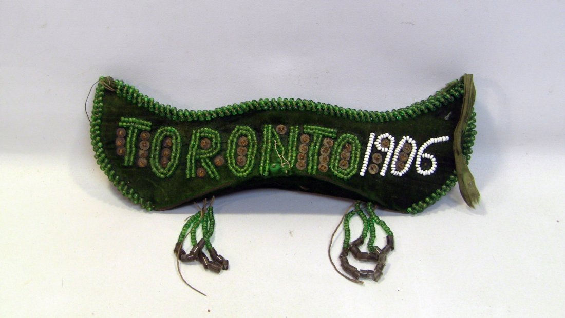 1906 IROQUOIS Glass Bead TORONTO Memento: Native American beadwork. Boat-shaped souvenir from Toronto, Ontario, Canada. Made by the indigenous Iroquois Five Nations tribes. Dated Toronto 1906. Green velvet and glass beads. The other side read