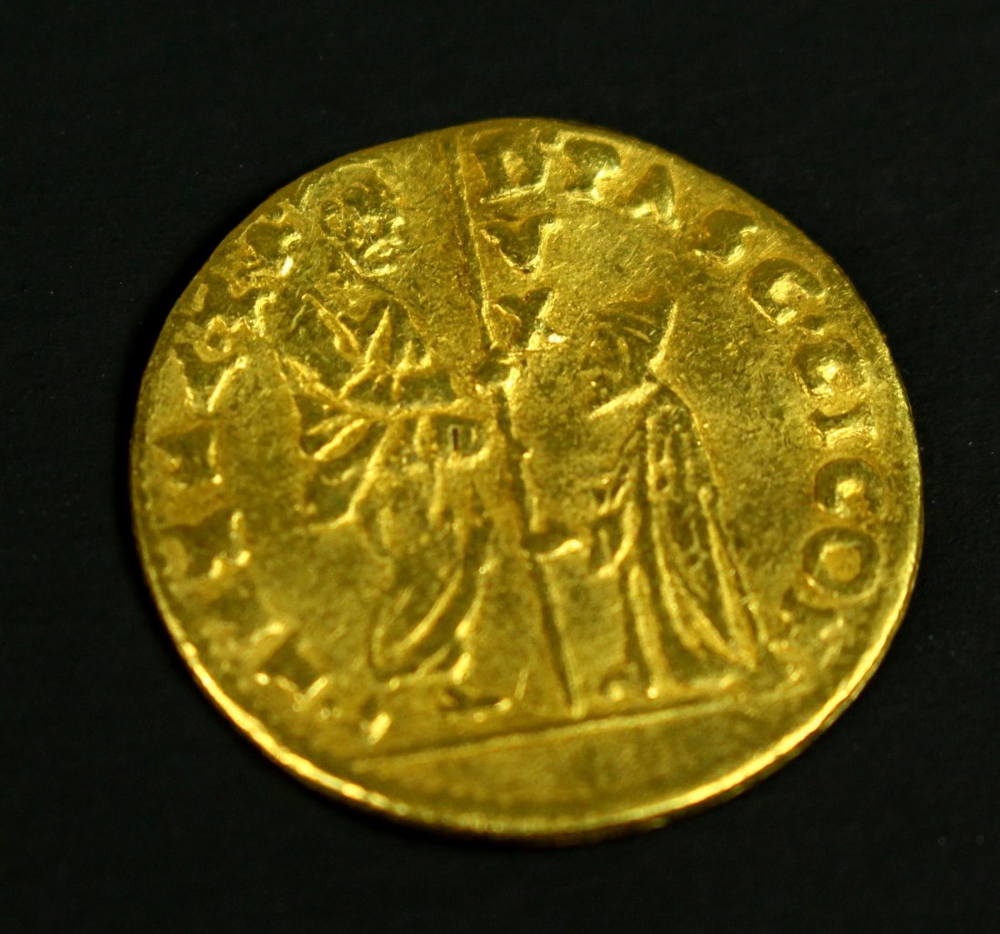 1585-1595 PASQUALE CICOGNA Venice AU GOLD Zecchino Coin (1 of 4)