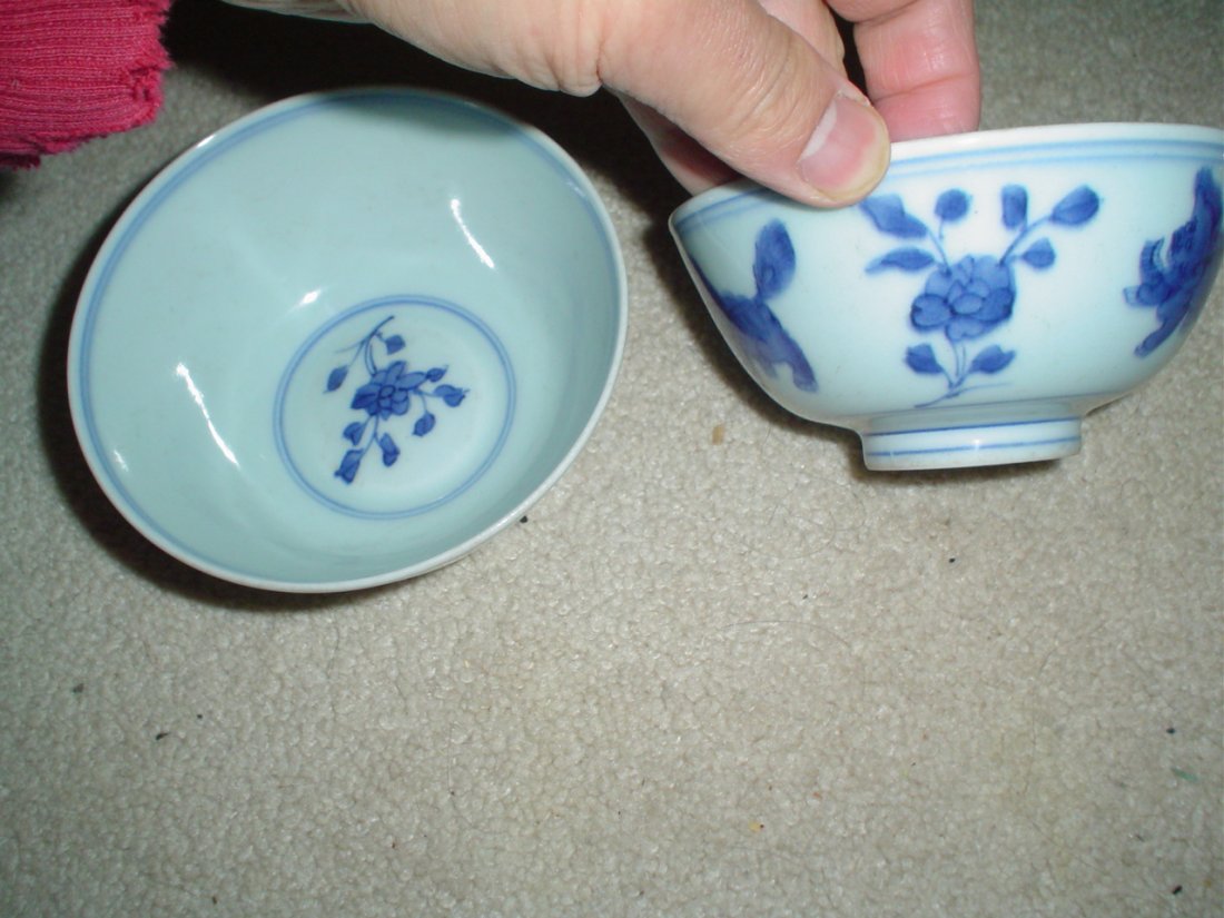 chinese kangxi a pair of bowls. mark and period