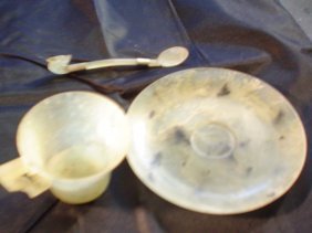 A set of antique tea jade cup, plate, and spoon: A set of jade antique tea set. sauce diameter 5 inches.