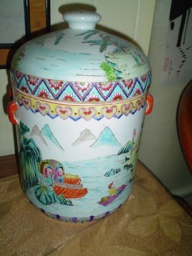 large Chinese famille rose pot (1 of 3)